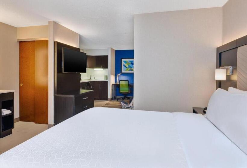 جناح, Holiday Inn Express Blacksburg, An Ihg