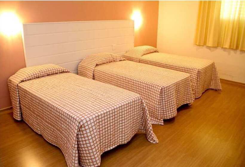 חדר סטנדרט לשלושה, Nascentes Da Serra