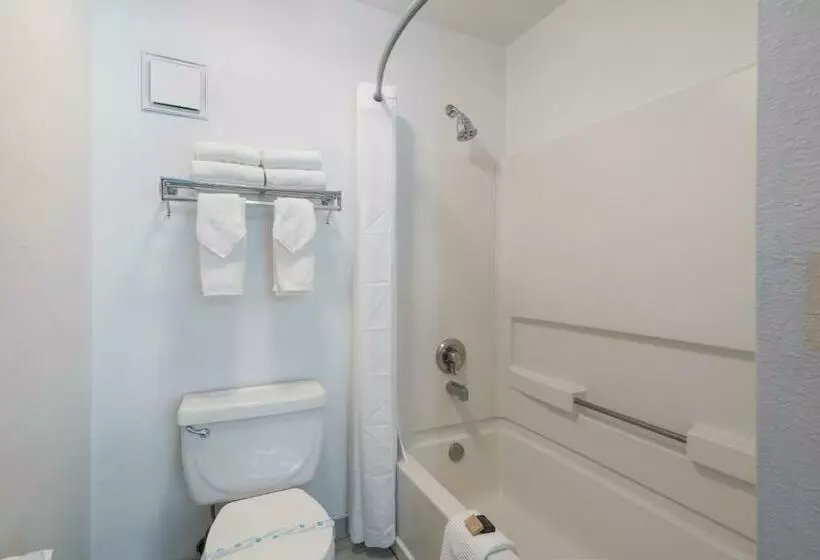 デラックススイート, Red Lion Inn & Suites Kennewick Tri Cities