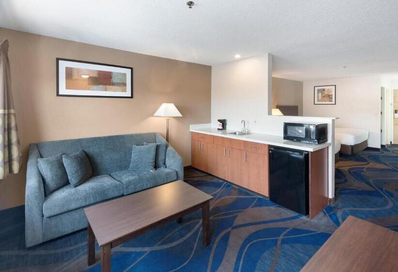 جناح سوبيريور, Red Lion Inn & Suites Kennewick Tri Cities