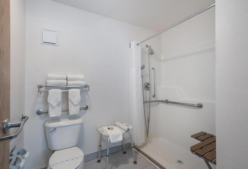 جناح لذوى الاحتياجات الخاصة, Red Lion Inn & Suites Kennewick Tri Cities