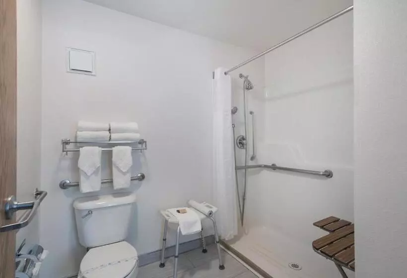 身障者適用スイートルーム, Red Lion Inn & Suites Kennewick Tri Cities