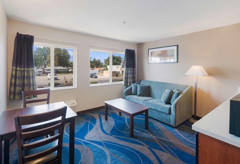 Люкс Повышенной Комфортности, Red Lion Inn & Suites Kennewick Tri Cities
