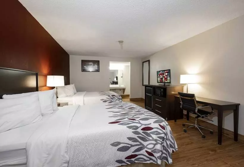 障害者適応デラックスルーム, Red Roof Inn Marion, Va