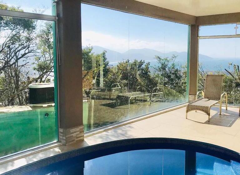 带1个卧室的高级公寓, Silveira Eco Village