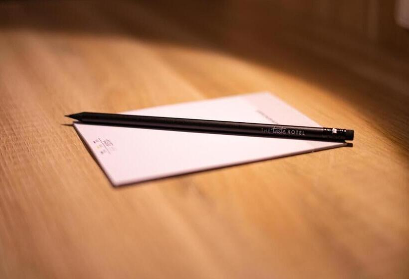 스탠다드 트리플 룸, Taste Smart Hotel Backnang