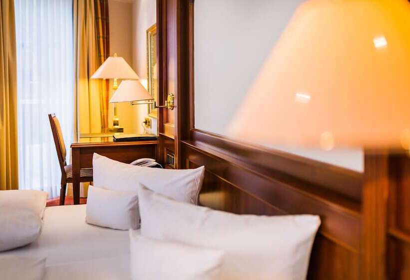 Номер Стандарт с Балконом, Villa Marburg Im Park