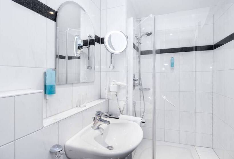 スイート, Villa Marburg Im Park