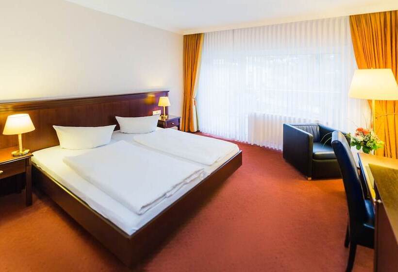 Номер Стандарт, Villa Marburg Im Park