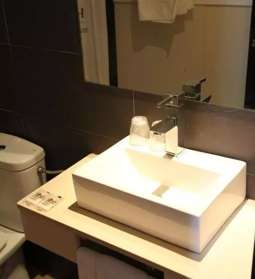 اتاق استاندارد یک نفره, Hostal Central