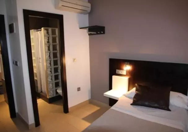 اتاق استاندارد, Hostal Central
