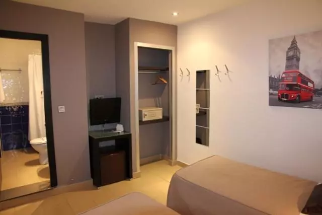 اتاق استاندارد سه نفره, Hostal Central