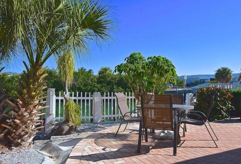 Люкс, A Beach Retreat On Casey Key