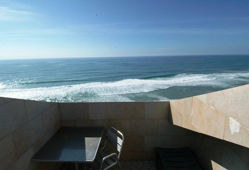 جناح عائلي, Albergaria Pedra D'ouro