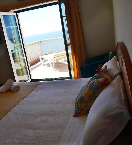 Suite Vista Mar, Albergaria Pedra D'ouro