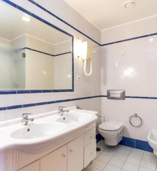 جناح مطلّ علي البحر, Albergaria Pedra D'ouro