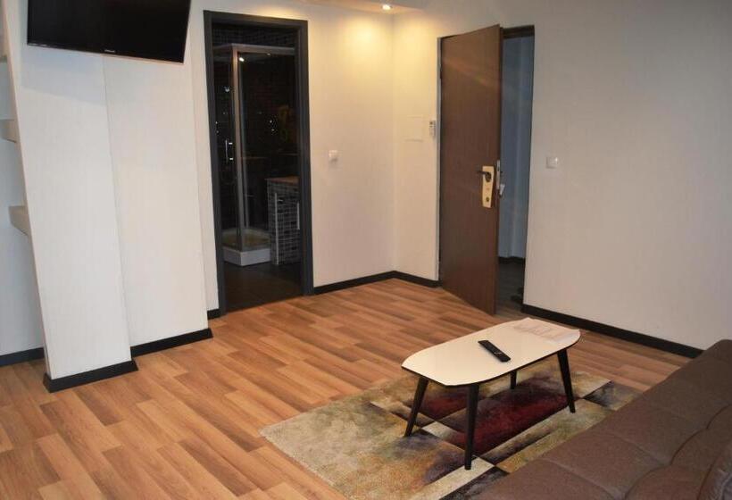 جناح ديلوكس, Albergaria Pedra D'ouro