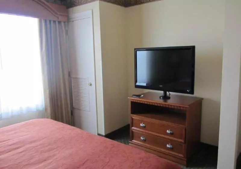 身障者適用キングサイズベッドルーム, Country Inn & Suites By Radisson, Amarillo I40 West, Tx