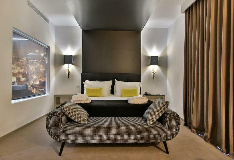 带河湖景观的套房, Delfim Douro