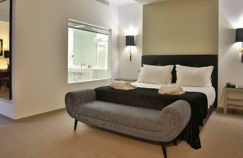 带河湖景观的套房, Delfim Douro