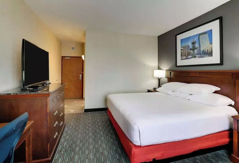اتاق لوکس, Drury Inn & Suites Montgomery
