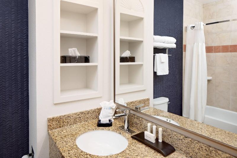 스탠다드 스튜디오 킹침대, Fairfield Inn & Suites San Angelo
