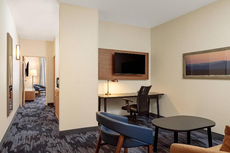 스탠다드 스튜디오 킹침대, Fairfield Inn & Suites San Angelo