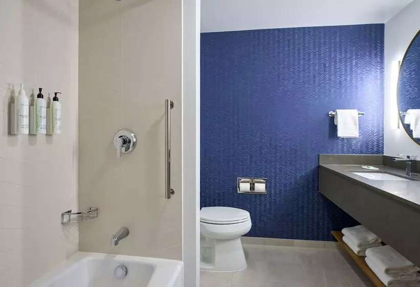 ２ダブルベッドのスタンダードルーム, Fairfield Inn And Suites By Marriott Winchester