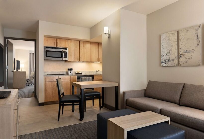 جناح, Homewood Suites By Hilton University City