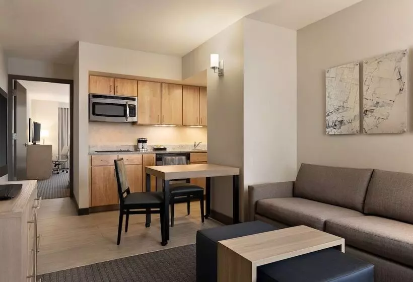身障者適用スイートルーム, Homewood Suites By Hilton University City