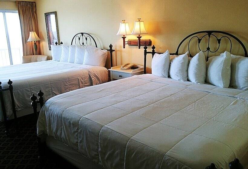 스탠다드 룸 더블 침대 2개, Emerald Shores Hotel   Daytona Beach