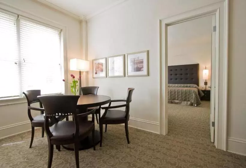 ２ベッドルームアパートメント, Aka Rittenhouse Square