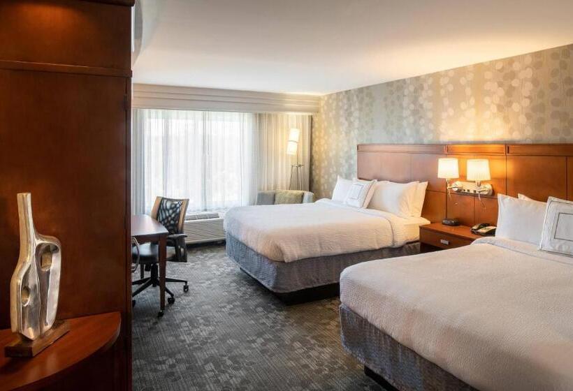 장애인을 위한 스탠다드 룸, Courtyard Jacksonville Orange Park
