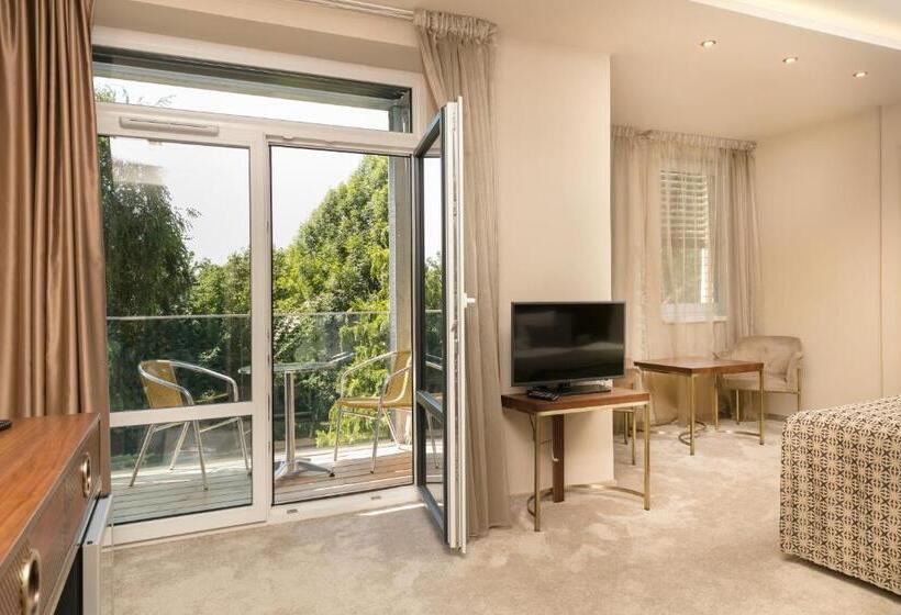 带阳台的豪华间, Kálvária Superior