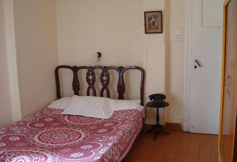 اتاق استاندارد با سرویس بهداشتی مشترک, Lotus Hotel Cairo