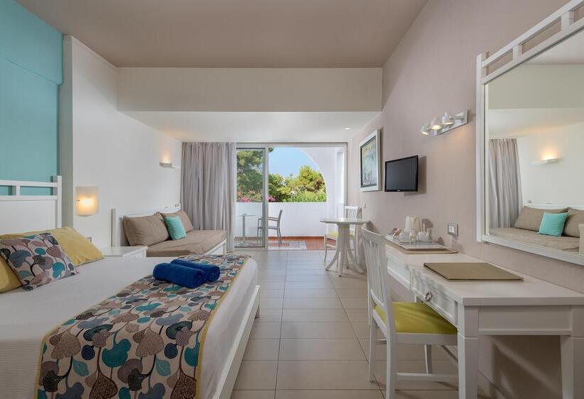 Семейный Номер Вид на Горы, Porto Angeli