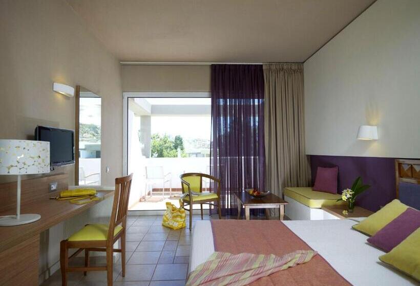 Номер Стандарт Вид на Горы, Porto Angeli