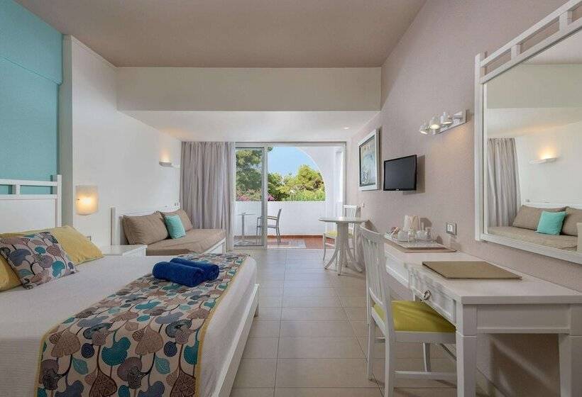 Семейный Номер Вид на Горы, Porto Angeli