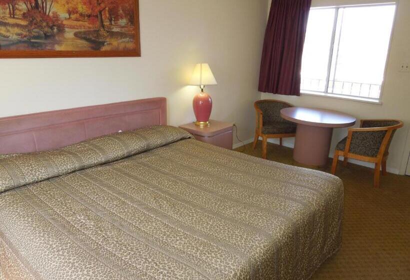 חדר סטנדרט עם מיטת קינג, Starlite Motor Inn
