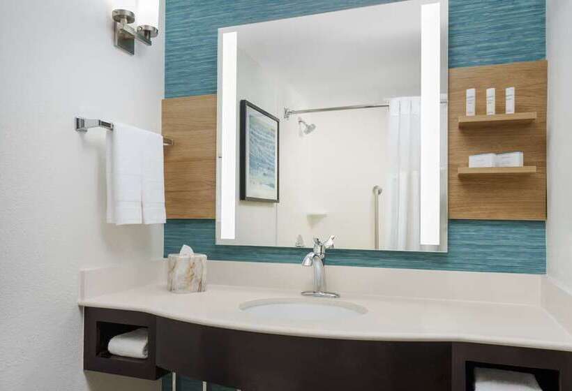 غرفة قياسية, Nylo Dallas Plano Hotel, Tapestry Collection By Hilton