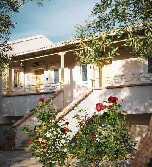 スタンダードスタジオ, Panorama Hideaway