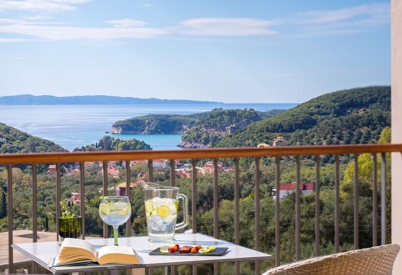 جناح, Salvator Villas & Spa