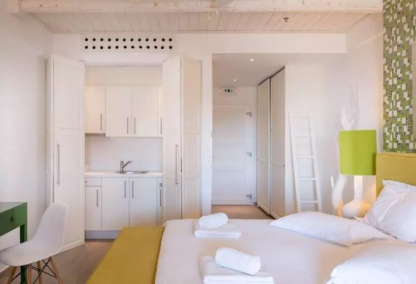سوییت, Salvator Villas & Spa