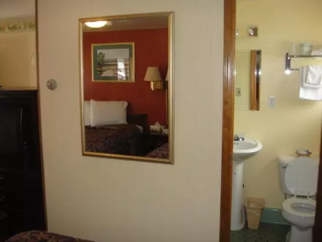 スタンダードルーム, Standish Motel