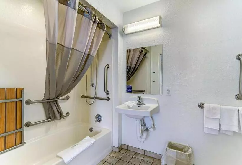 身障者適用スタンダードルーム, Studio 6kissimmee, Fl  Orlando