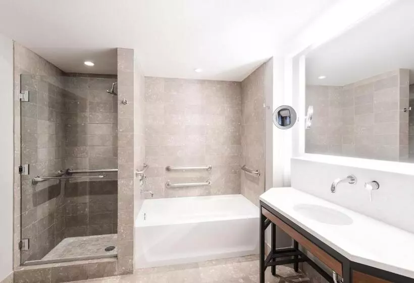 Standard-invahuone King-vuode, The Heathman Hotel Kirkland