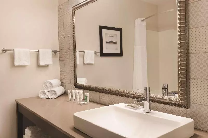 キングサイズベッドのスタンダードルーム, Country Inn & Suites By Radisson, Green Bay North, Wi