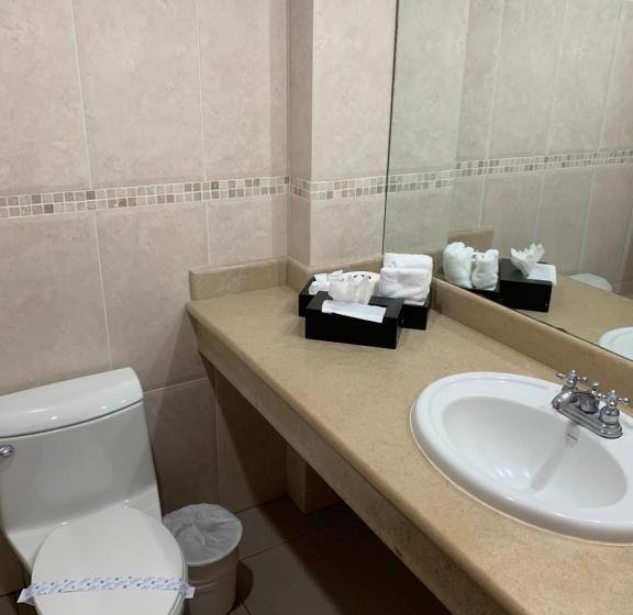 اتاق استاندارد سه نفره, Galerias Hn