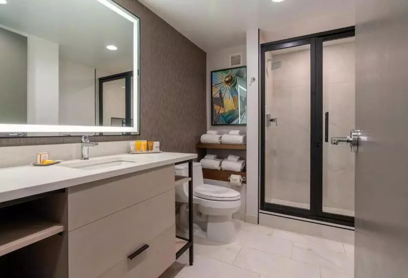اتاق لوکس با تخت بزرگ, Hollywood Casino At Greektown