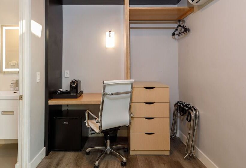 غرفة ديلوكس, Park Plaza Lodge